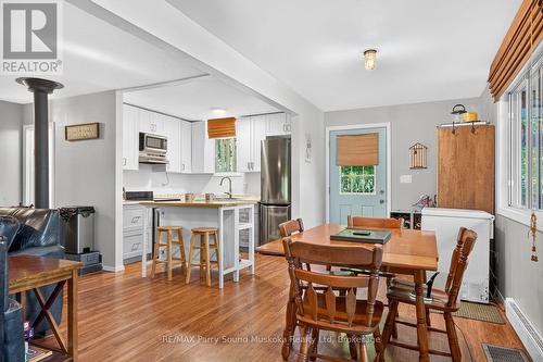 12 Silver Birch Circle, Mckellar, ON - Indoor Photo Showing Dining Room
