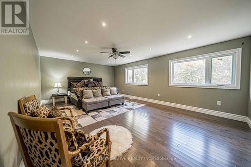 24 Cedarview Drive, Toronto, ON - Indoor Photo Showing Other Room