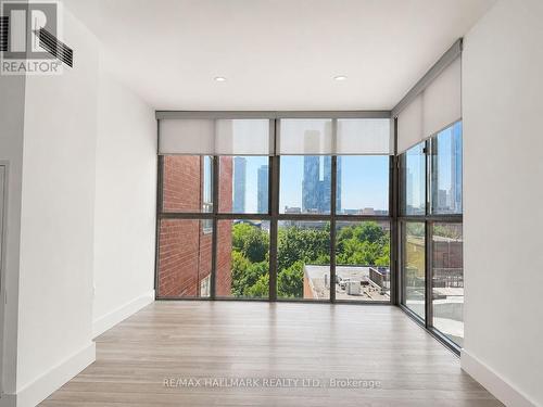 805 - 95 Lombard Street, Toronto, ON - Indoor Photo Showing Other Room