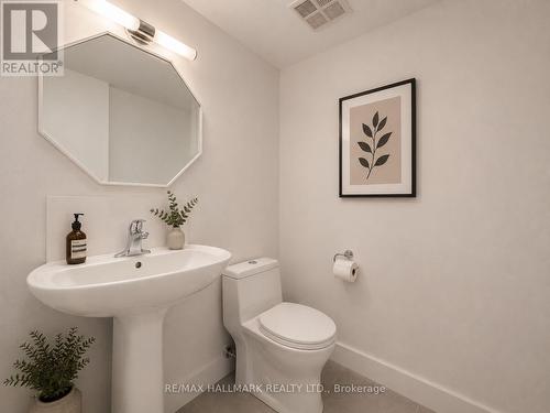 805 - 95 Lombard Street, Toronto, ON - Indoor Photo Showing Bathroom