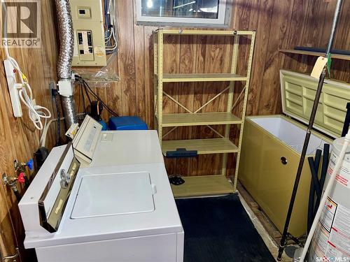 3118 7Th Avenue E, Regina, SK - Indoor Photo Showing Laundry Room