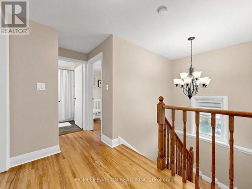 9 Lyndfield Crescent, Brampton, ON - Indoor Photo Showing Other Room