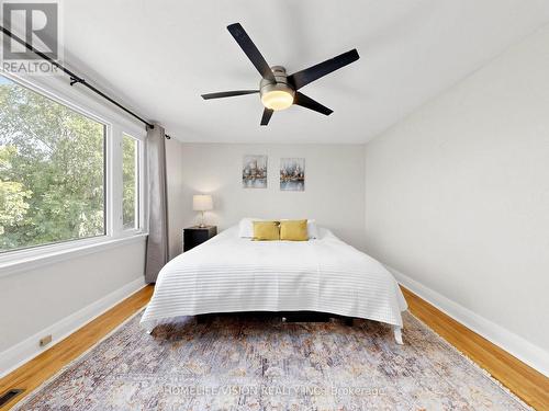 9 Lyndfield Crescent, Brampton, ON - Indoor Photo Showing Bedroom