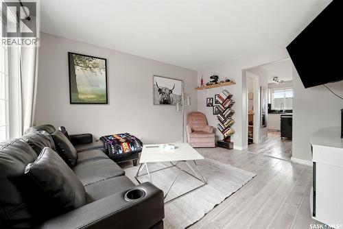 3754 Cormorant Drive E, Regina, SK - Indoor Photo Showing Living Room