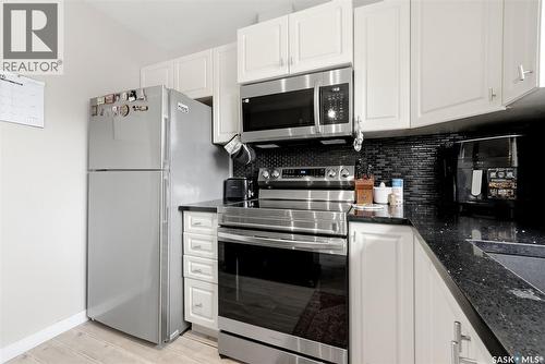 3754 Cormorant Drive E, Regina, SK - Indoor Photo Showing Kitchen