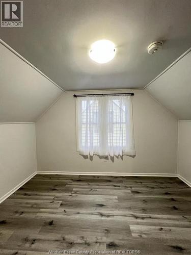 1058 California, Windsor, ON - Indoor Photo Showing Other Room