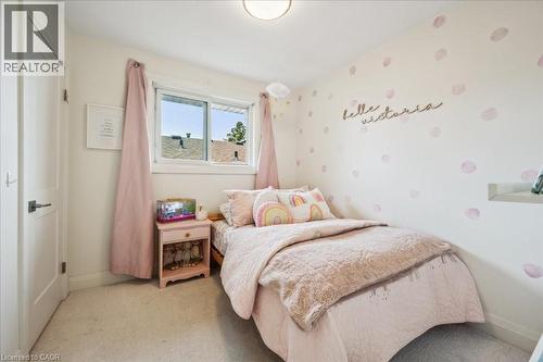 303 Martindale Crescent, Waterloo, ON - Indoor Photo Showing Bedroom