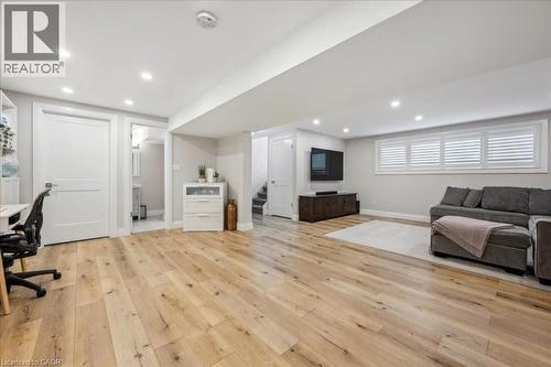 303 Martindale Crescent, Waterloo, ON - Indoor