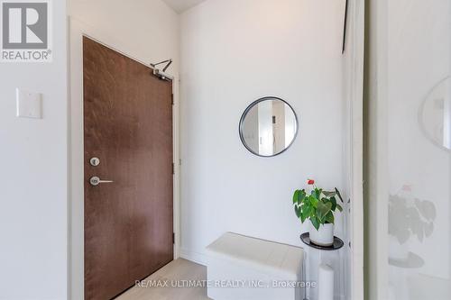 2706 - 2220 Lake Shore Boulevard W, Toronto, ON - Indoor Photo Showing Bathroom