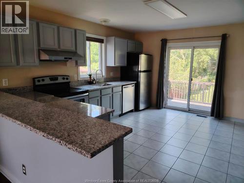 3240 NORTHWAY AVENUE , Windsor, Ontario N9E 4T7 3