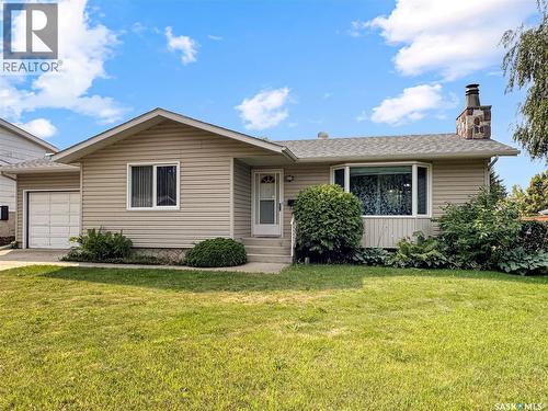 9014 Deans CRESCENT  North Battleford, SK S9A 3H7