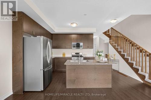 356 Bismark Drive, Cambridge, ON - Indoor Photo Showing Kitchen
