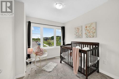 356 Bismark Drive, Cambridge, ON - Indoor Photo Showing Bedroom