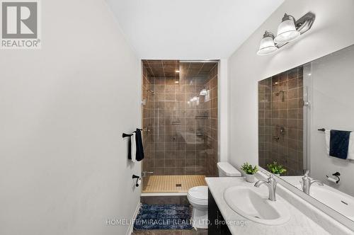 356 Bismark Drive, Cambridge, ON - Indoor Photo Showing Bathroom