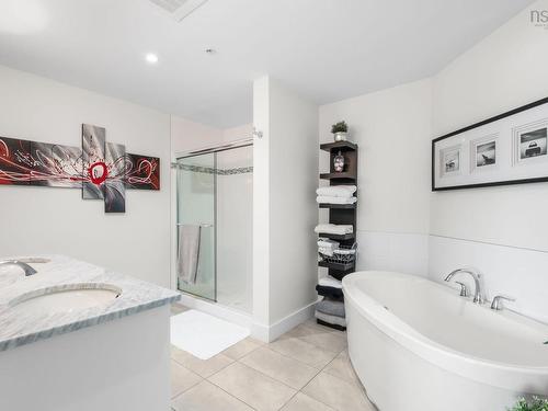 606 220 Waterfront Drive, Bedford, NS 