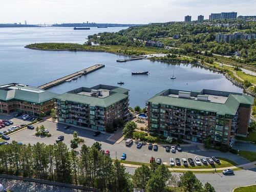 606 220 Waterfront Drive, Bedford, NS 