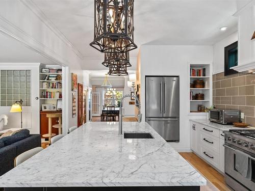 36 Highland Drive, Truro, NS - Indoor Photo Showing Kitchen