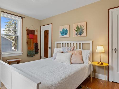 36 Highland Drive, Truro, NS - Indoor Photo Showing Bedroom