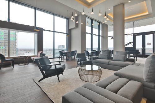 Salon - 205-700 Rue Des Éclaircies, Brossard, QC - Indoor Photo Showing Living Room
