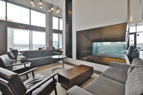 Salon - 205-700 Rue Des Éclaircies, Brossard, QC - Indoor Photo Showing Living Room