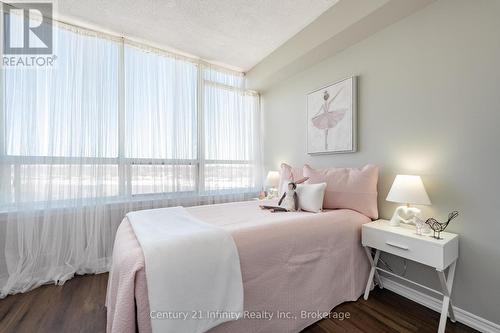 2nd Bedroom - 1206 - 5 Greystone Walk Drive, Toronto (Kennedy Park), ON - Indoor Photo Showing Bedroom