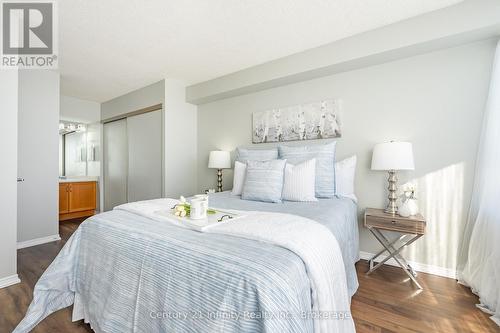 Primary Bedroom - 1206 - 5 Greystone Walk Drive, Toronto (Kennedy Park), ON - Indoor Photo Showing Bedroom