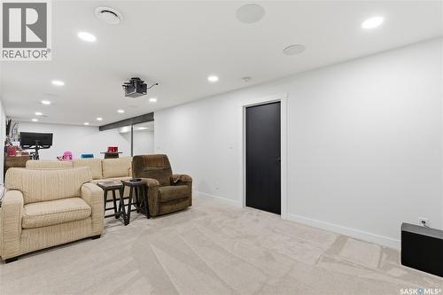 1813 Cameron Avenue, Saskatoon, SK - Indoor