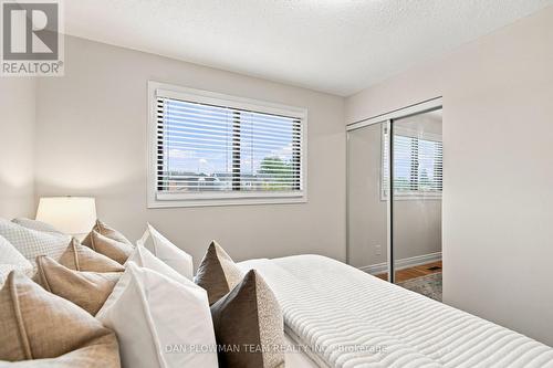 86 Barnes Drive, Ajax, ON - Indoor Photo Showing Bedroom