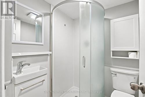 86 Barnes Drive, Ajax, ON - Indoor Photo Showing Bathroom