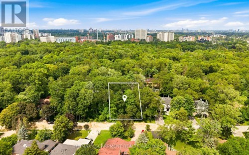 2115 Lynchmere Avenue, Mississauga, ON 