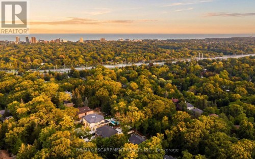 2115 Lynchmere Avenue, Mississauga, ON 