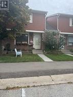 75 - 98 FALCONER DRIVE Mississauga, ON L5N 1Y2