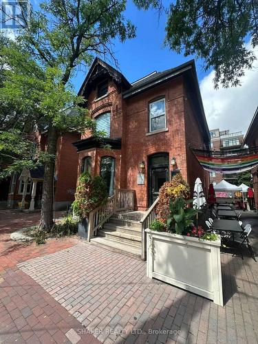 327 Somerset Street W, Ottawa, ON 
