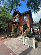 327 SOMERSET STREET W  Ottawa, ON K2P 0J8