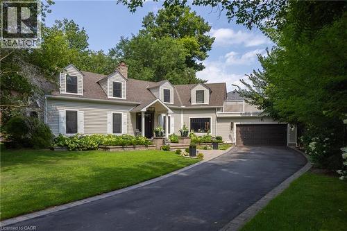 105 WHITTINGTON Place  Oakville, ON L6K 3W1