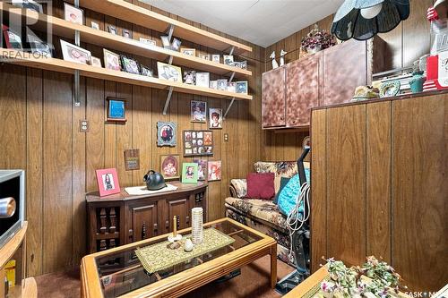 1229 Willow Avenue, Moose Jaw, SK - Indoor