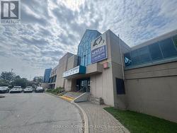 8 - 670 HIGHWAY 7 STREET E  Richmond Hill, ON L4B 2P2