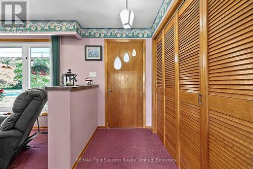 2140 5Th Concession N, Clearview, ON - Indoor Photo Showing Other Room