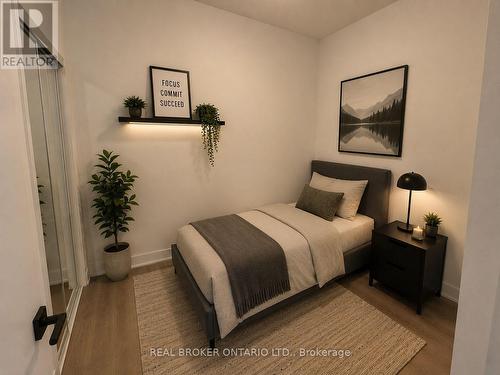 608 - 50 George Butchart Drive, Toronto, ON - Indoor Photo Showing Bedroom