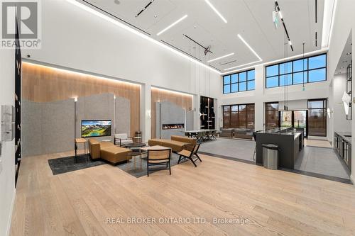608 - 50 George Butchart Drive, Toronto, ON - Indoor Photo Showing Other Room