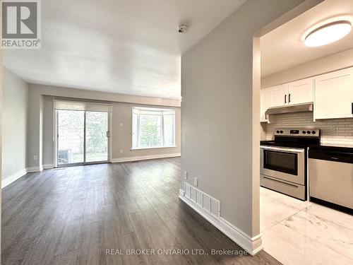 8 - 1485 GULLEDEN DRIVE , Mississauga, Ontario L4X 2T2 2