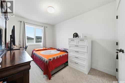 132 Rosewood Boulevard E, Saskatoon, SK - Indoor Photo Showing Bedroom