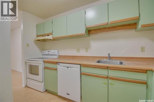 101 375 Kingsmere Boulevard, Saskatoon, SK - Indoor Photo Showing Kitchen