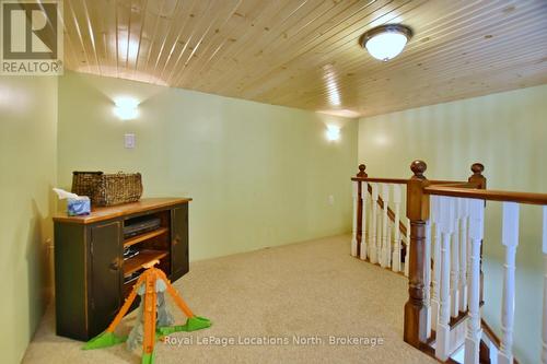 154 Carmichael Crescent, Blue Mountains, ON - Indoor Photo Showing Other Room