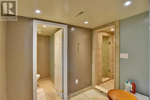 154 Carmichael Crescent, Blue Mountains, ON - Indoor Photo Showing Other Room