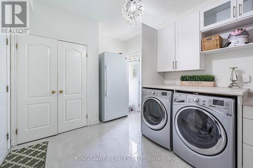 5969 Rayshaw Crescent E, Mississauga, ON - Indoor Photo Showing Laundry Room