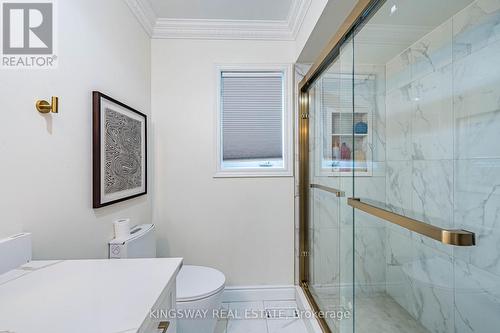 5969 Rayshaw Crescent E, Mississauga, ON - Indoor Photo Showing Bathroom