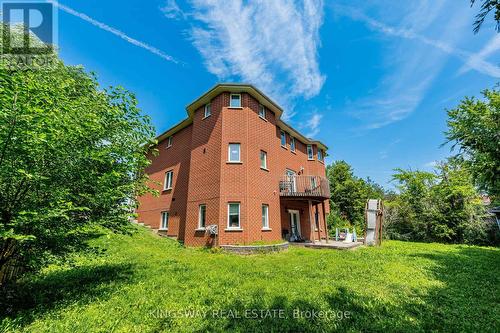 5969 Rayshaw Crescent E, Mississauga, ON - Outdoor