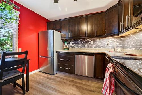 3472 Eldridge Avenue, Winnipeg, MB - Indoor Photo Showing Kitchen