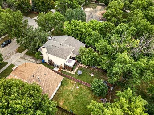 3472 Eldridge Avenue, Winnipeg, MB - Outdoor
